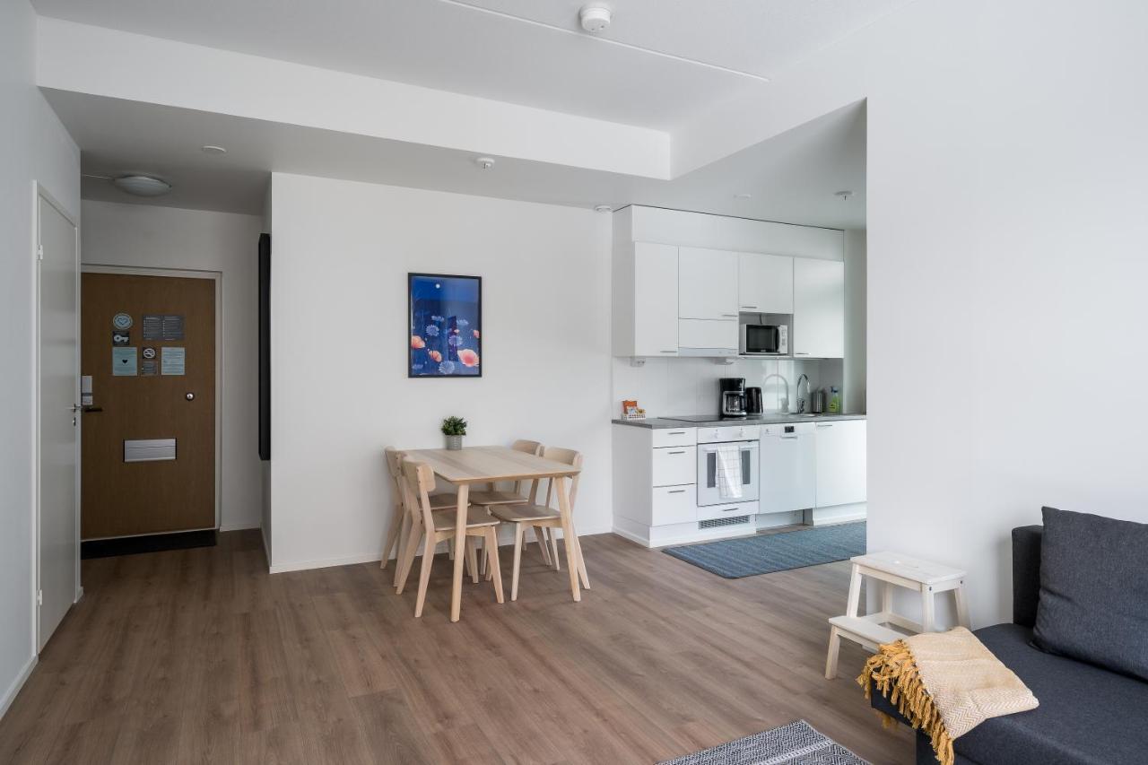 Hiisi Homes Jaervenpaeae ภายนอก รูปภาพ